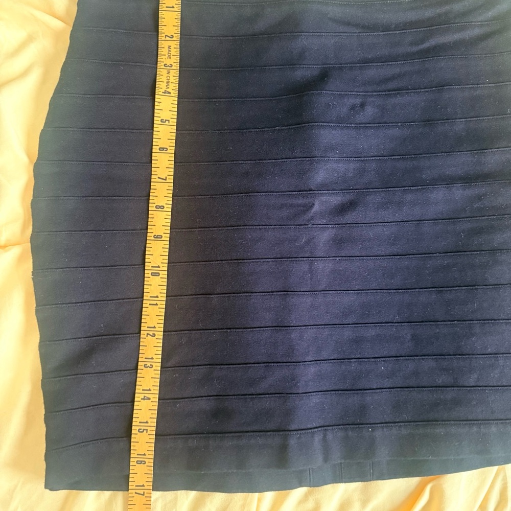 Express Black Ribbed Mini Skirt - Picture 3 of 5